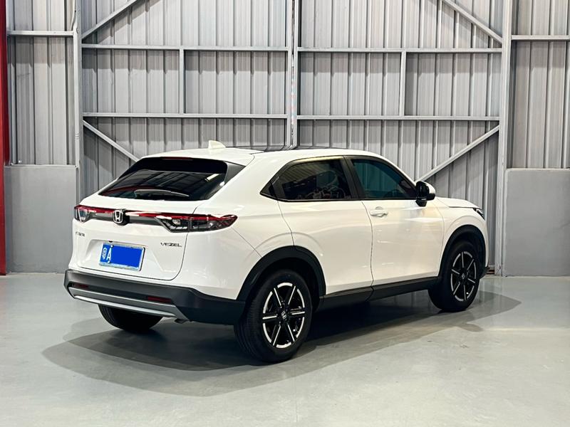 Honda Vezel, 2025 — фото 6 из 10
