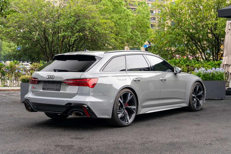 Audi RS 6, 2021 — фото 5 из 11