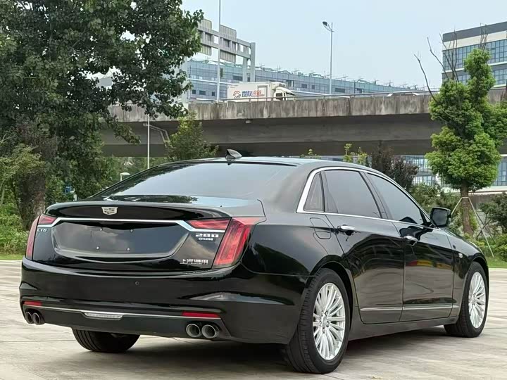 Cadillac CT6, 2022 — фото 8 из 9