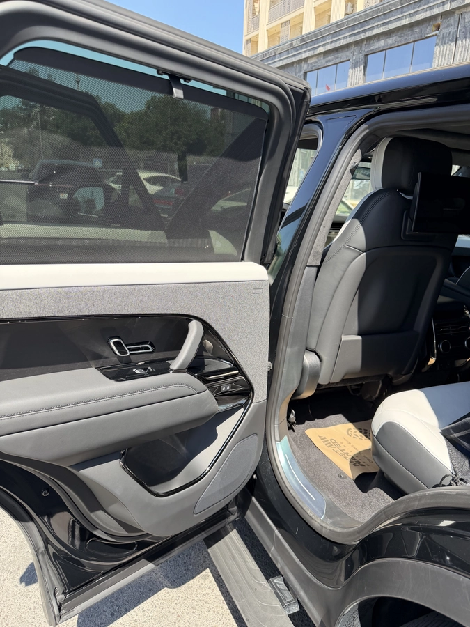 Land Rover Range Rover Sport, 2023 — фото 9 из 11