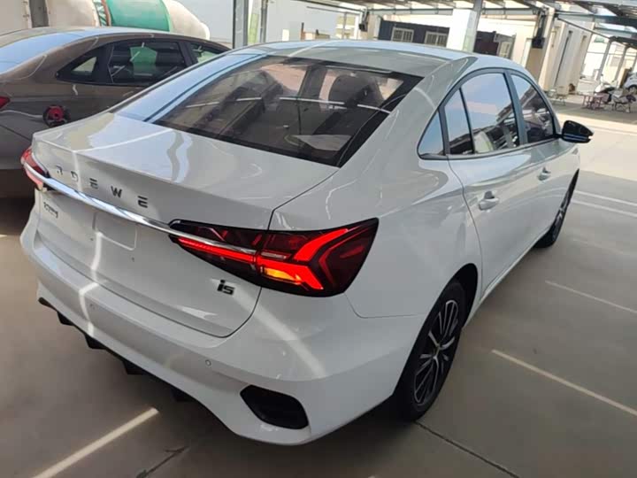 Roewe i5, 2022 — фото 7 из 9