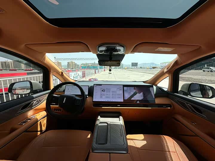 Wey 80 Hybrid, 2025 — фото 7 из 9
