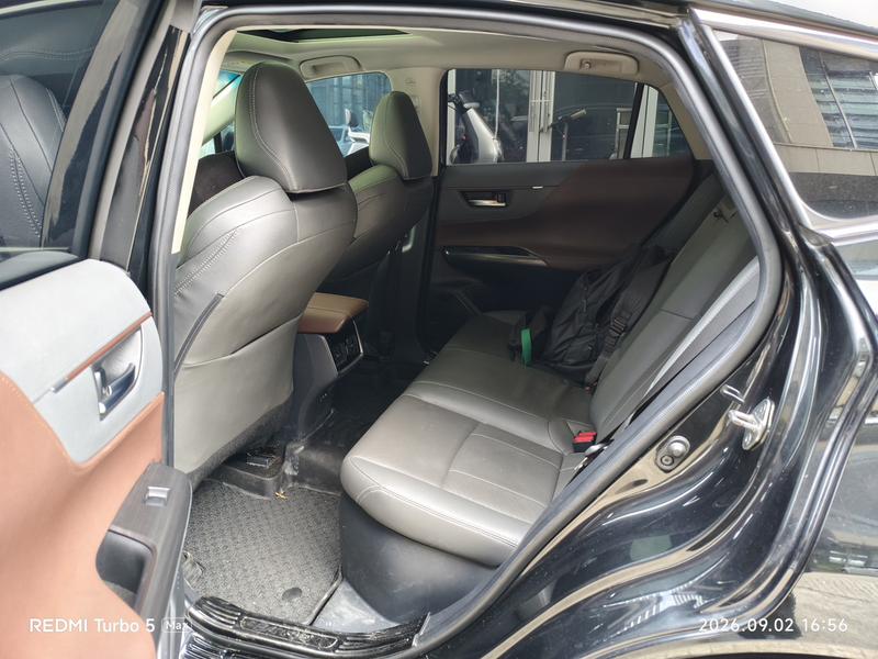 Toyota Harrier, 2021 — фото 9 из 10