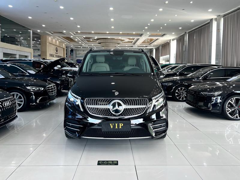 Mercedes-Benz V-Class, 2022 — фото 2 из 12
