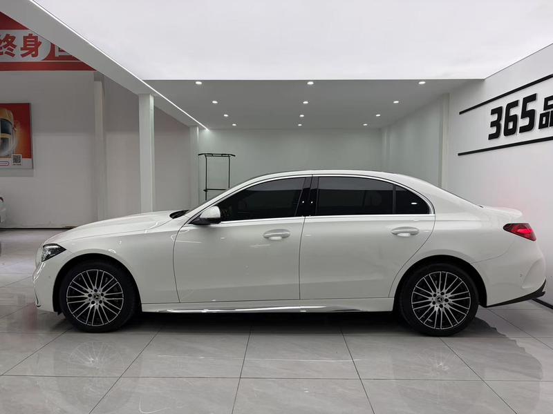 Mercedes-Benz C-Class, 2025 — фото 4 из 12