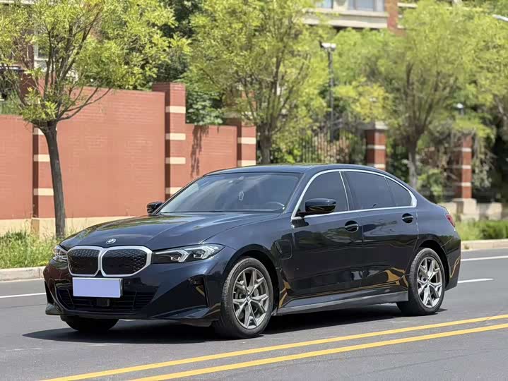 BMW i3, 2025 — купить в Перми под ключ