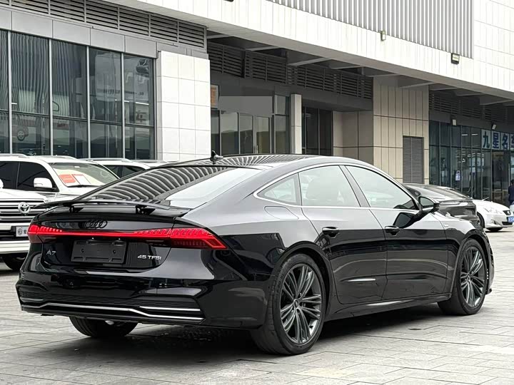 Audi A7, 2023 — фото 7 из 7