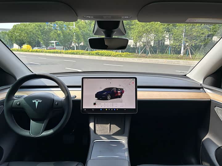 Tesla Model Y, 2021 — фото 6 из 9