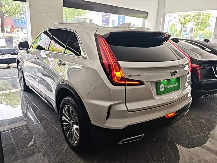 Cadillac XT4, 2023 — фото 5 из 9