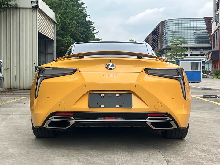 Lexus LC, 2022 — фото 3 из 9