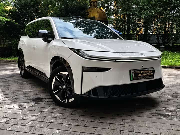 Toyota bZ3X, 2025 — фото 4 из 9