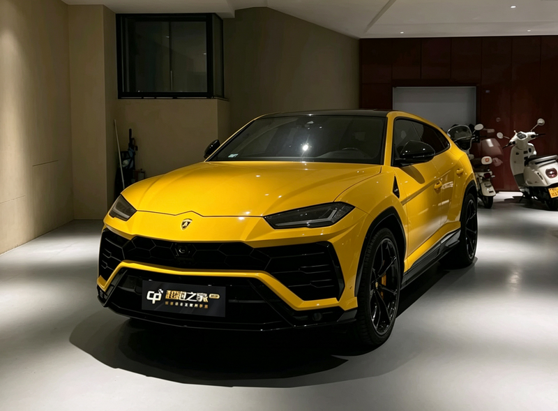Lamborghini Urus, 2022 — купить в Оренбурге под ключ