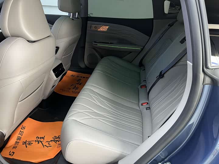 Geely Galaxy Starshine 8 EM-i, 2025 — фото 7 из 9