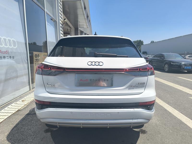 Audi Q4 e-tron, 2025 — фото 3 из 10