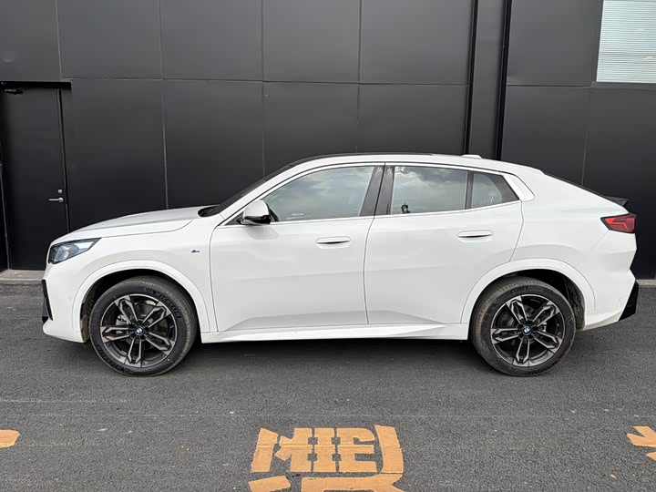BMW X2, 2025 — фото 5 из 9