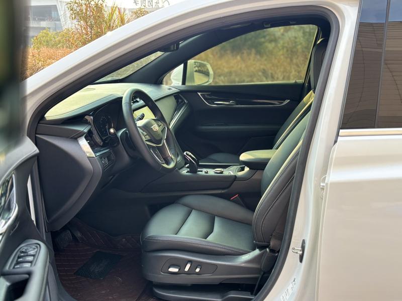 Cadillac XT5, 2023 — фото 12 из 12