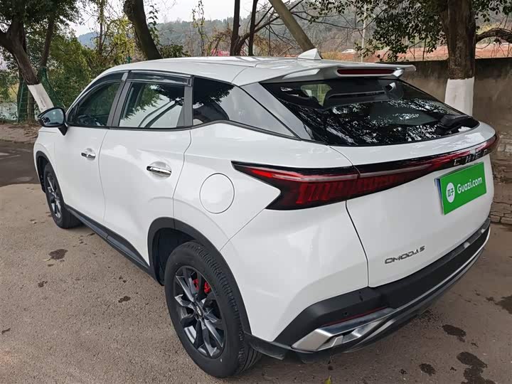Chery Omoda C5, 2023 — фото 5 из 9