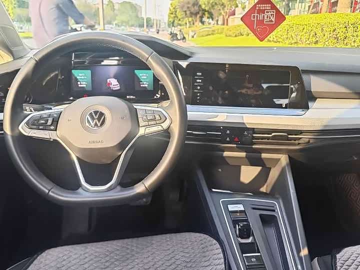 Volkswagen Golf, 2022 — фото 5 из 9