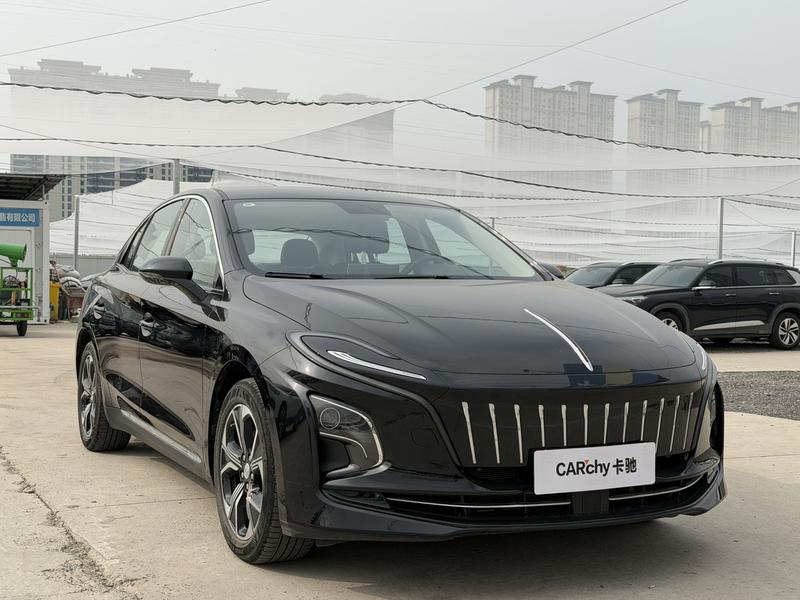Hongqi E-QM5, 2024 — фото 3 из 12