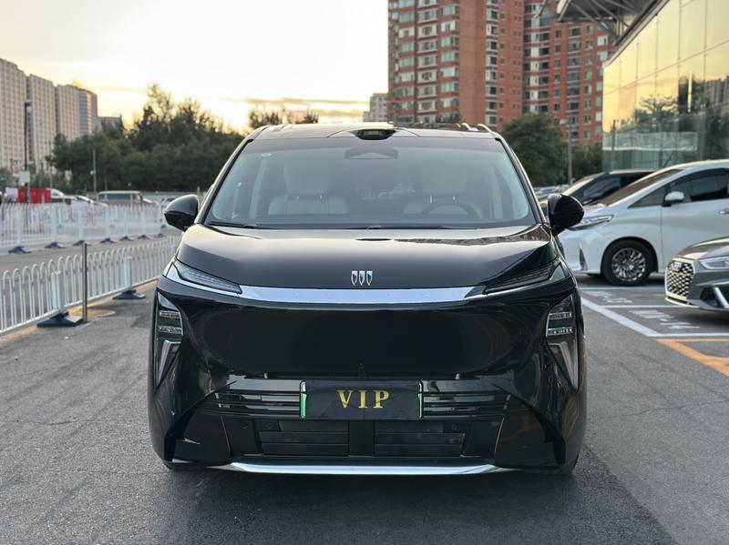 Buick OMPV, 2025 — фото 2 из 12