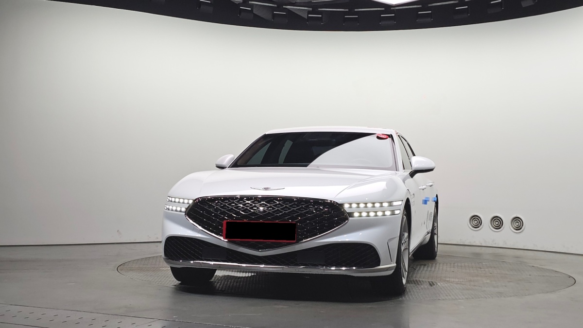 Genesis G90, 2023 — фото 3 из 12