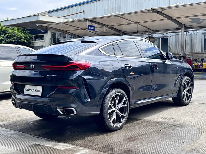 BMW X6, 2024 — фото 3 из 9