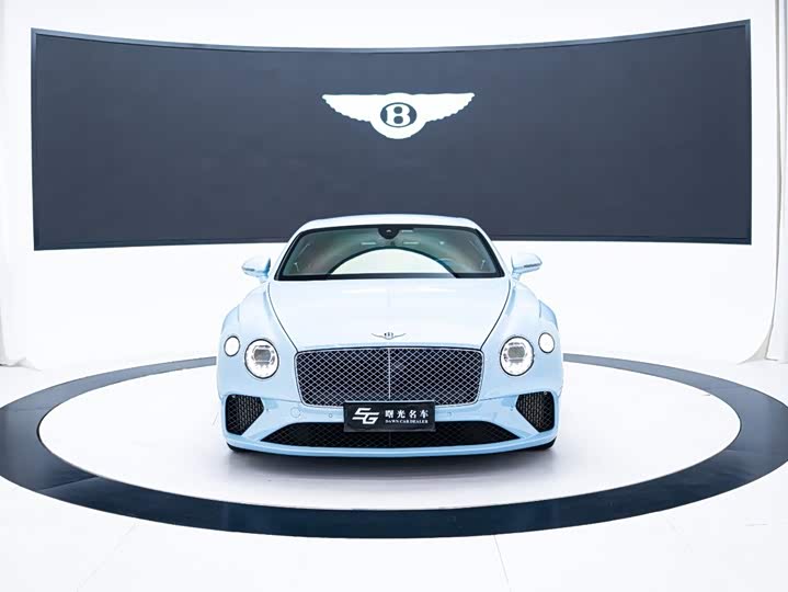Bentley Continental GT, 2023 — фото 2 из 9
