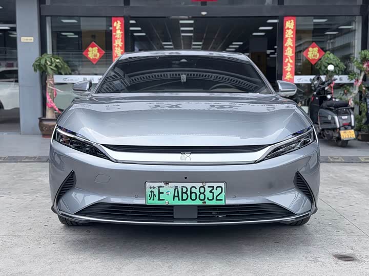BYD Han, 2022 — фото 2 из 9