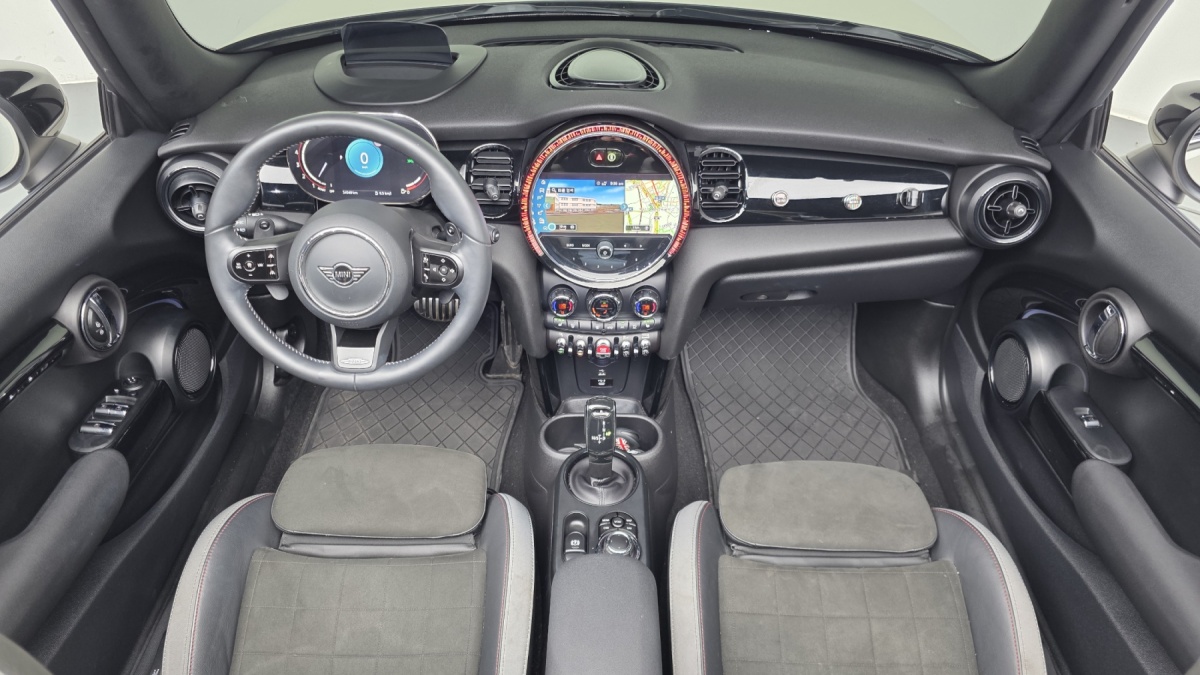 Mini Cooper Convertible, 2021 — фото 7 из 12