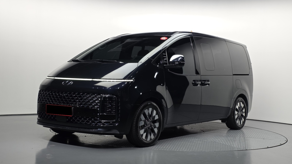 Hyundai Staria, 2022 — купить в Санкт-Петербурге под ключ