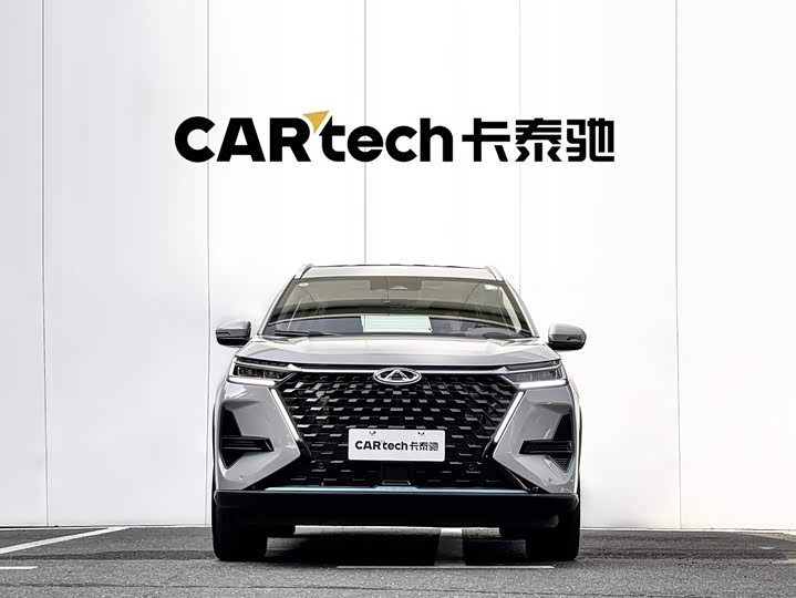 Chery Tiggo 8 Pro Hybrid, 2025 — фото 4 из 9