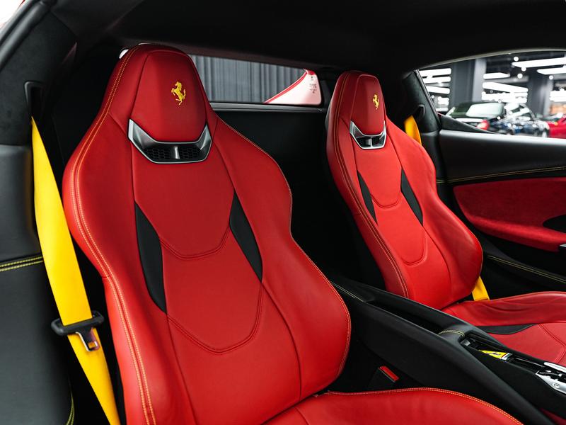 Ferrari 296, 2023 — фото 9 из 11