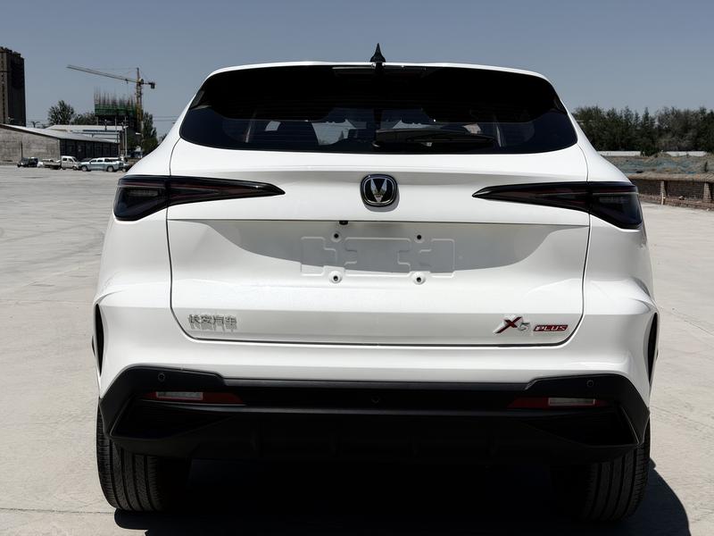 Changan X5 Plus, 2024 — фото 5 из 9