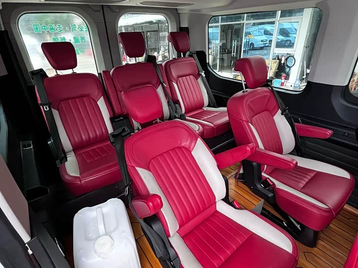 Ford Transit T8, 2023 — фото 6 из 9