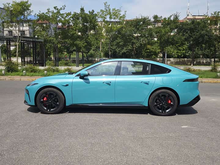 Dongfeng Yipai eπ 007, 2026 — фото 3 из 9