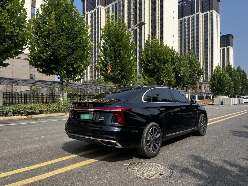 Hongqi H5 Hybrid, 2025 — фото 6 из 10