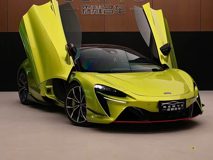 McLaren Artura, 2023 — фото 3 из 9