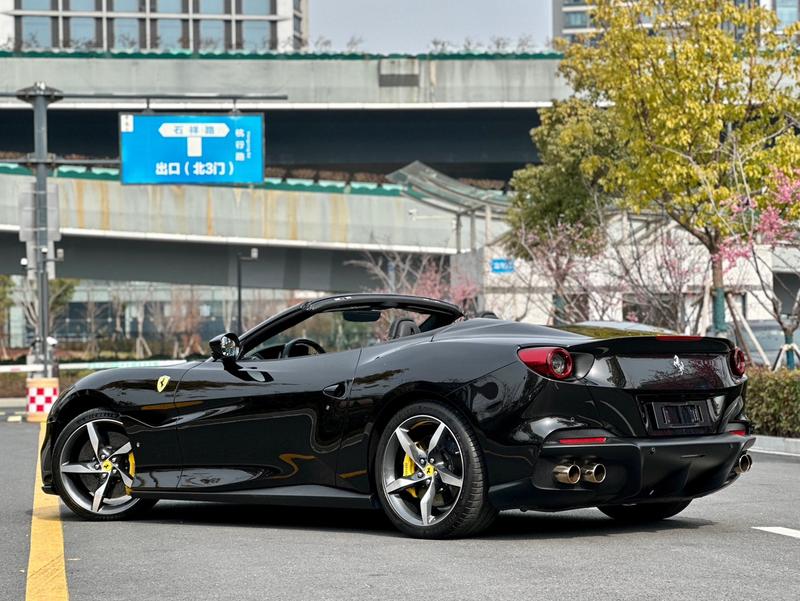 Ferrari Portofino, 2022 — фото 4 из 12