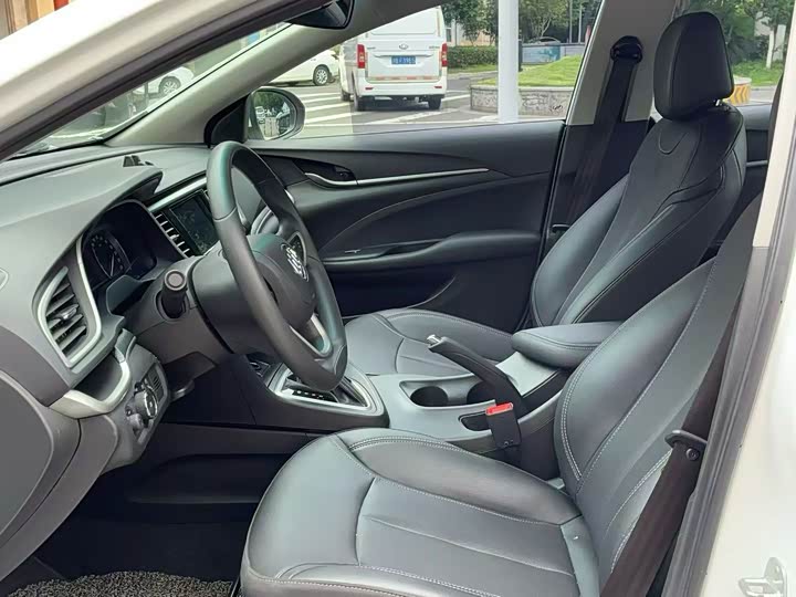 Buick Excelle GT, 2023 — фото 7 из 9