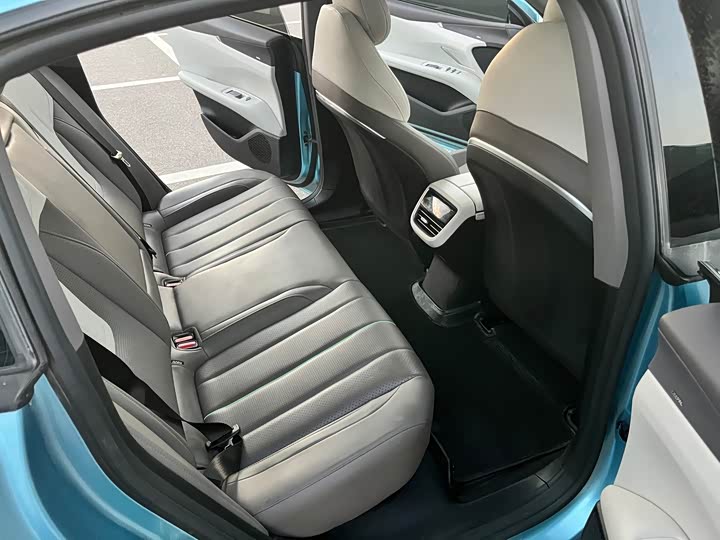 Changan Deepal L07, 2024 — фото 8 из 9