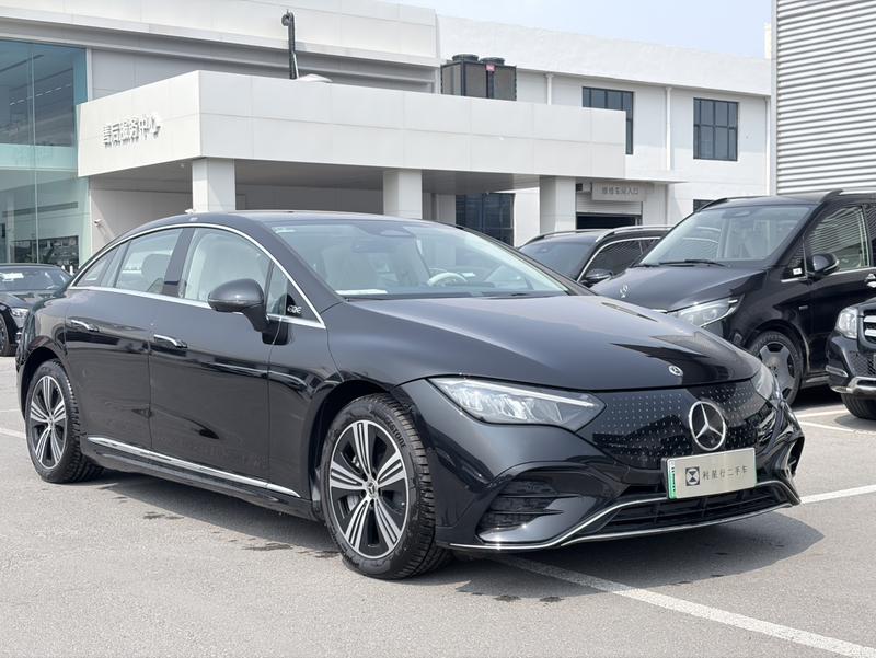 Mercedes-Benz EQE, 2025 — фото 3 из 12