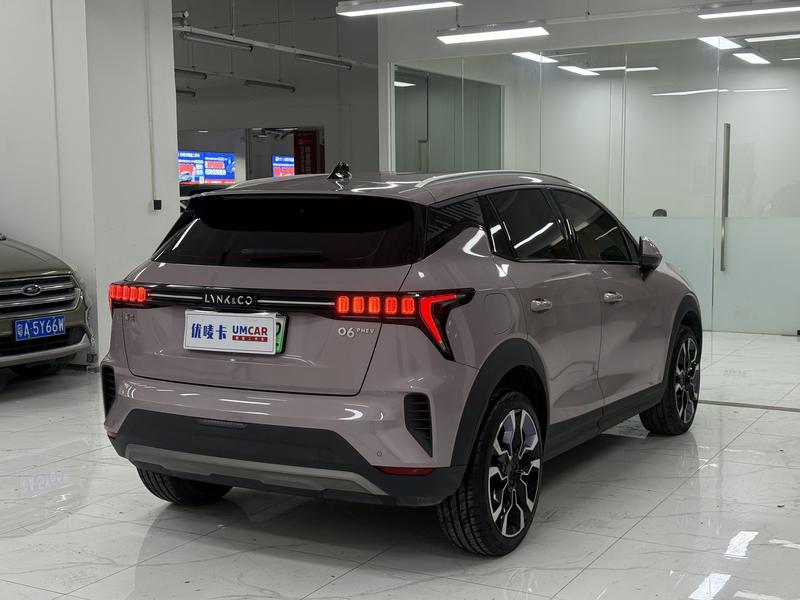 Lynk & Co 06 EM-P Hybrid, 2023 — фото 5 из 12