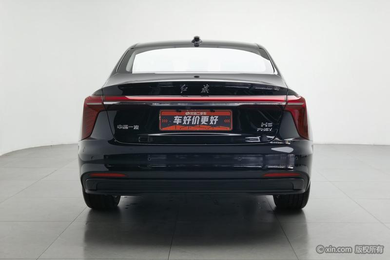 Hongqi H5 Hybrid, 2025 — фото 3 из 12