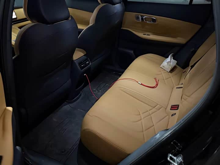 Geely Galaxy Starship 7, 2025 — фото 8 из 9