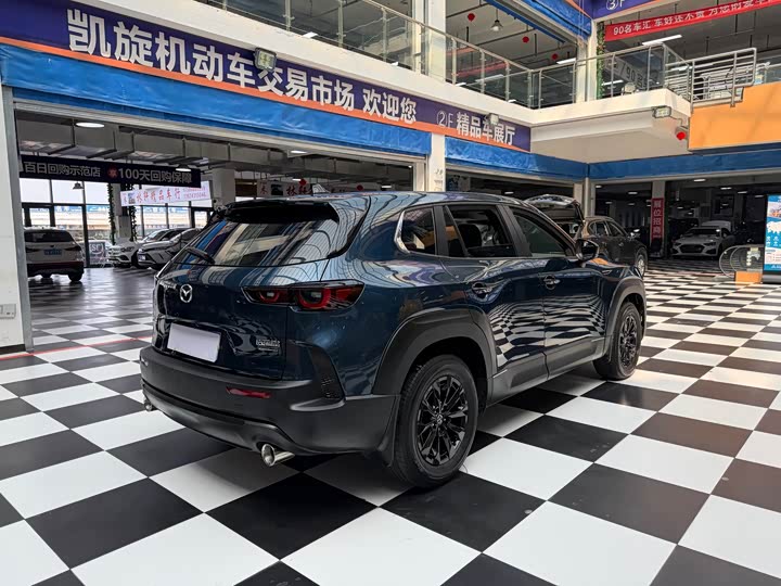 Mazda CX-50, 2024 — фото 6 из 9