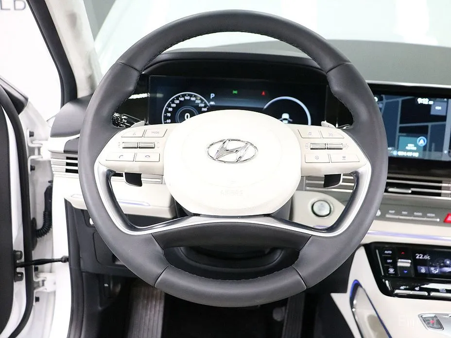 Hyundai Grandeur, 2022 — фото 7 из 12