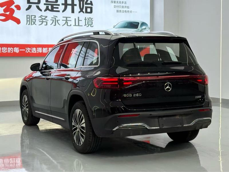 Mercedes-Benz EQB, 2025 — фото 4 из 10