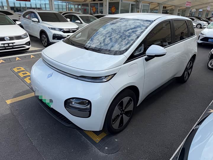 Baojun Yunduo, 2023 — купить в Пензе под ключ