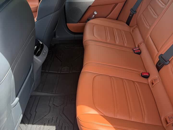 Dongfeng Yipai eπ 007, 2024 — фото 6 из 9