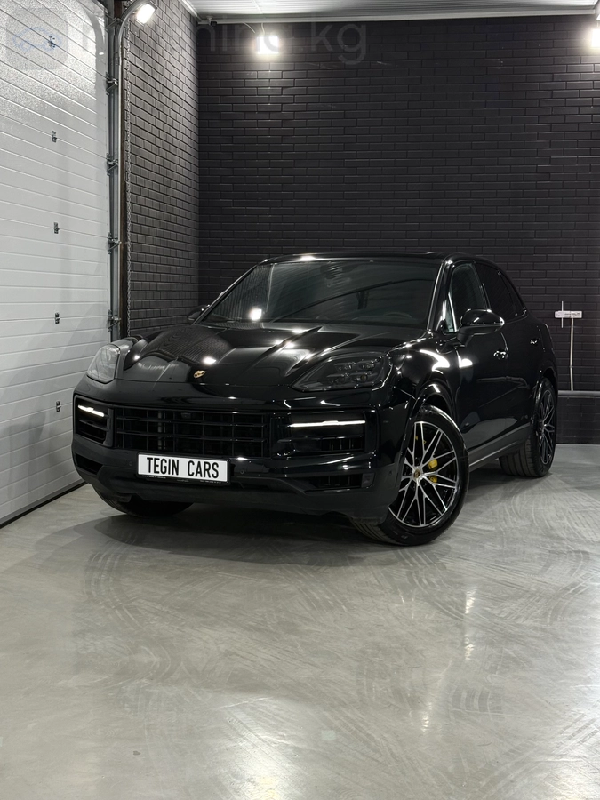 Porsche Cayenne, 2023